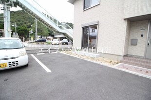 宇野駅 バス15分  市民会館前下車：停歩2分 1階の物件外観写真